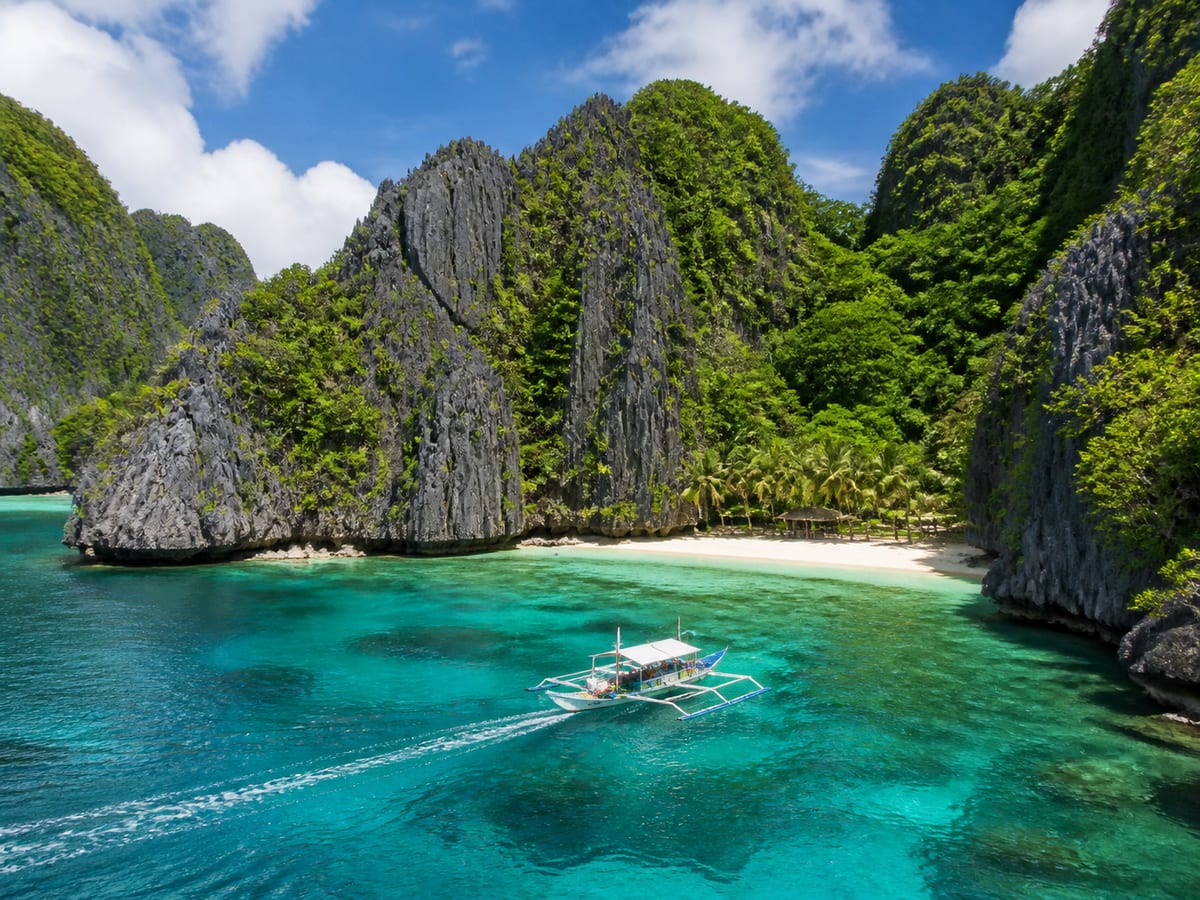 Palawan — El Nido & Coron Island-Hopping