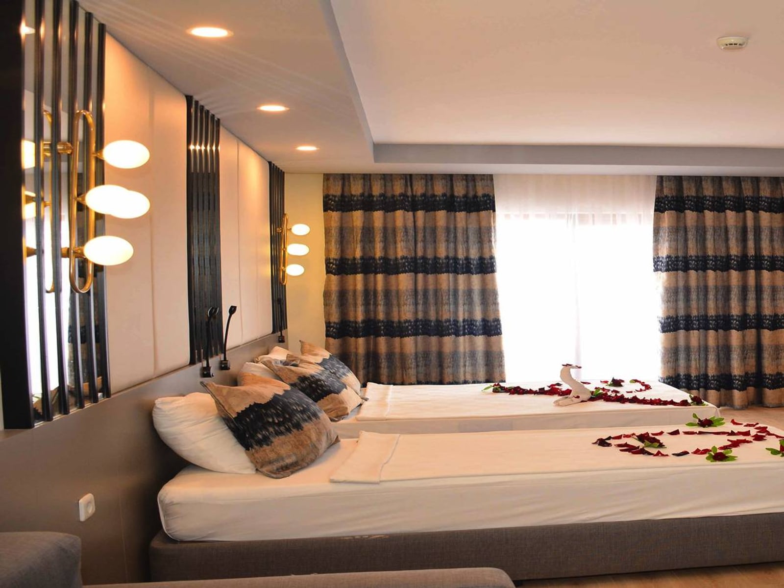 Eftalia Aqua Resort — image 1