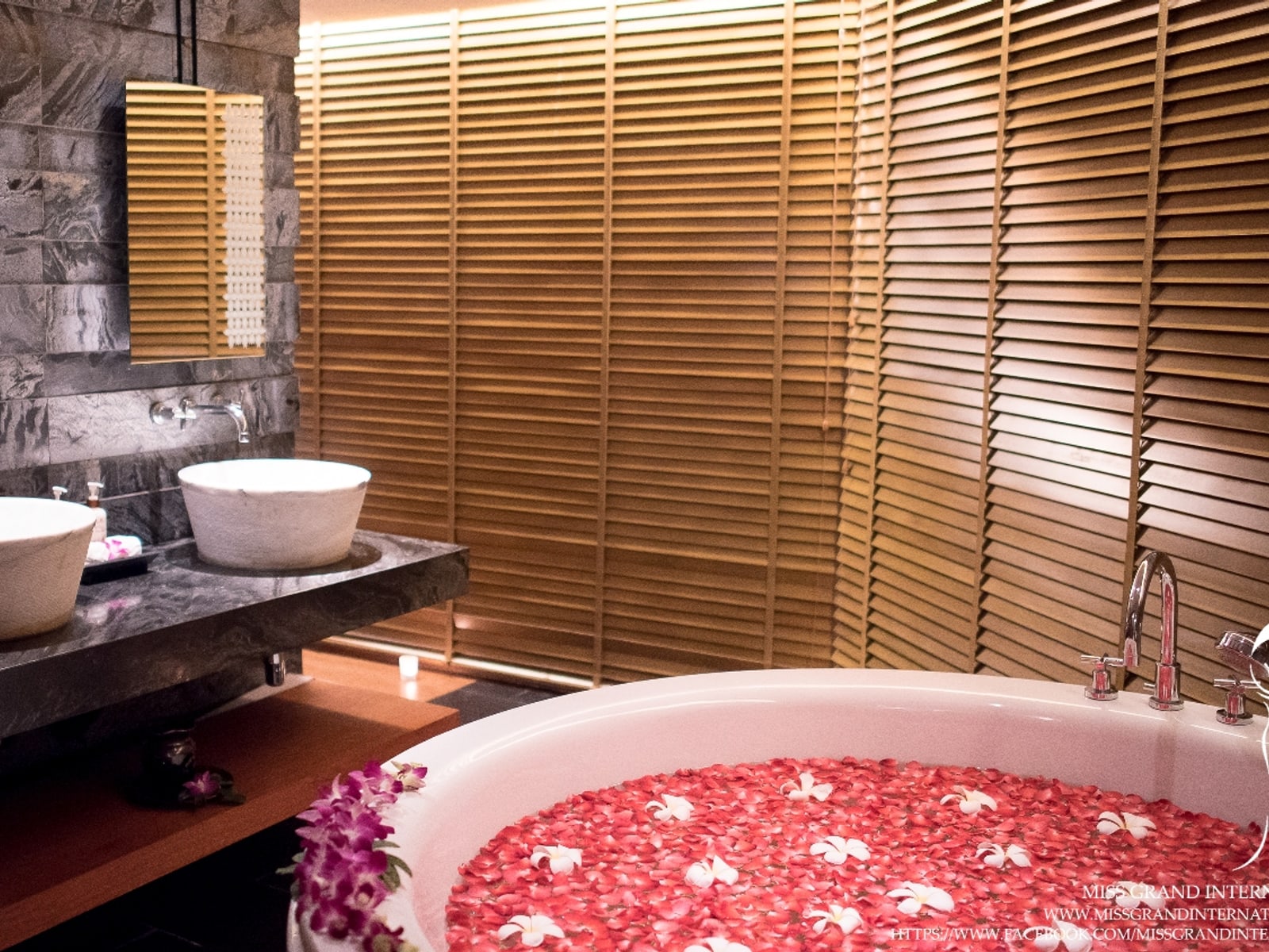 JC Kevin Sathorn Bangkok Hotel — image 5