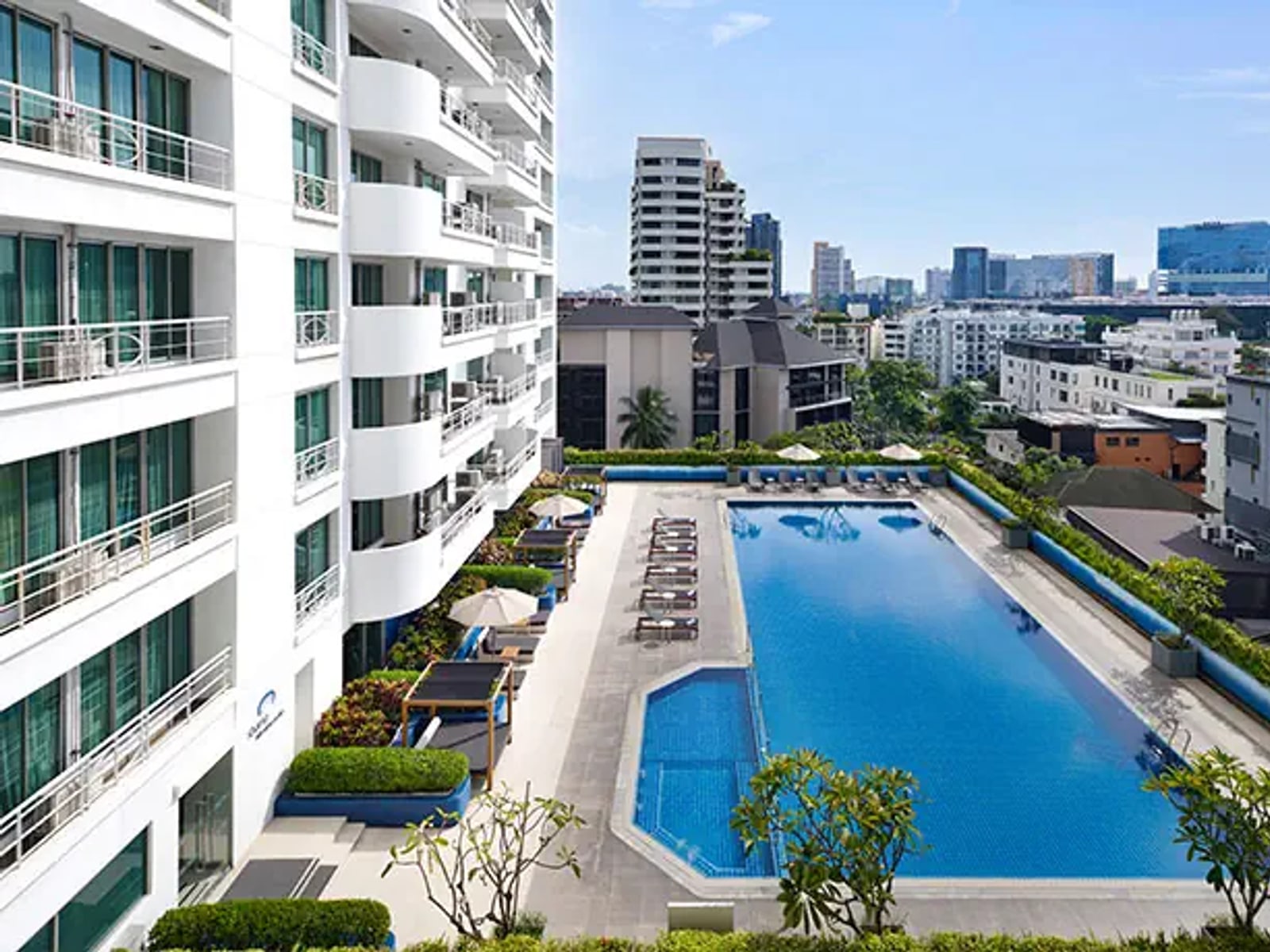 Shama Lakeview Asoke Bangkok — image 2
