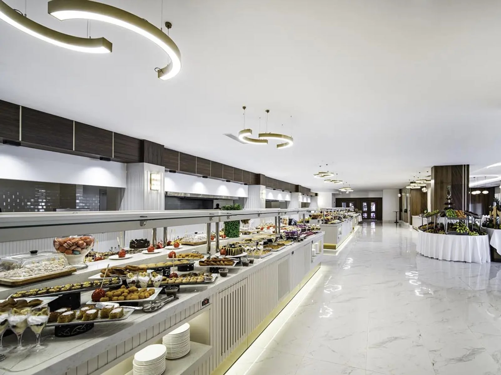 Side Moon Palace Hotel — image 4