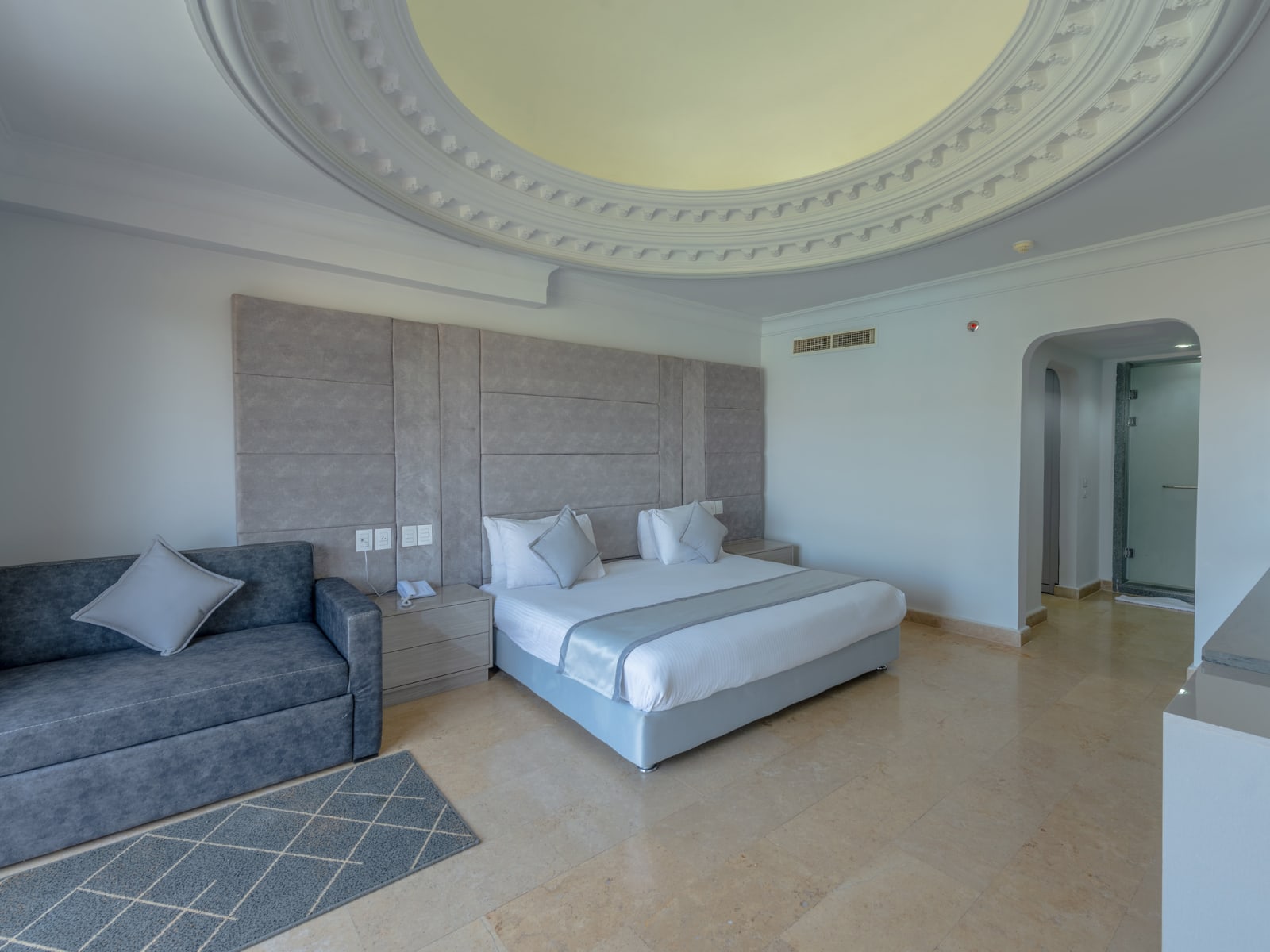 Titanic Beach Spa & Aqua Park — image 1