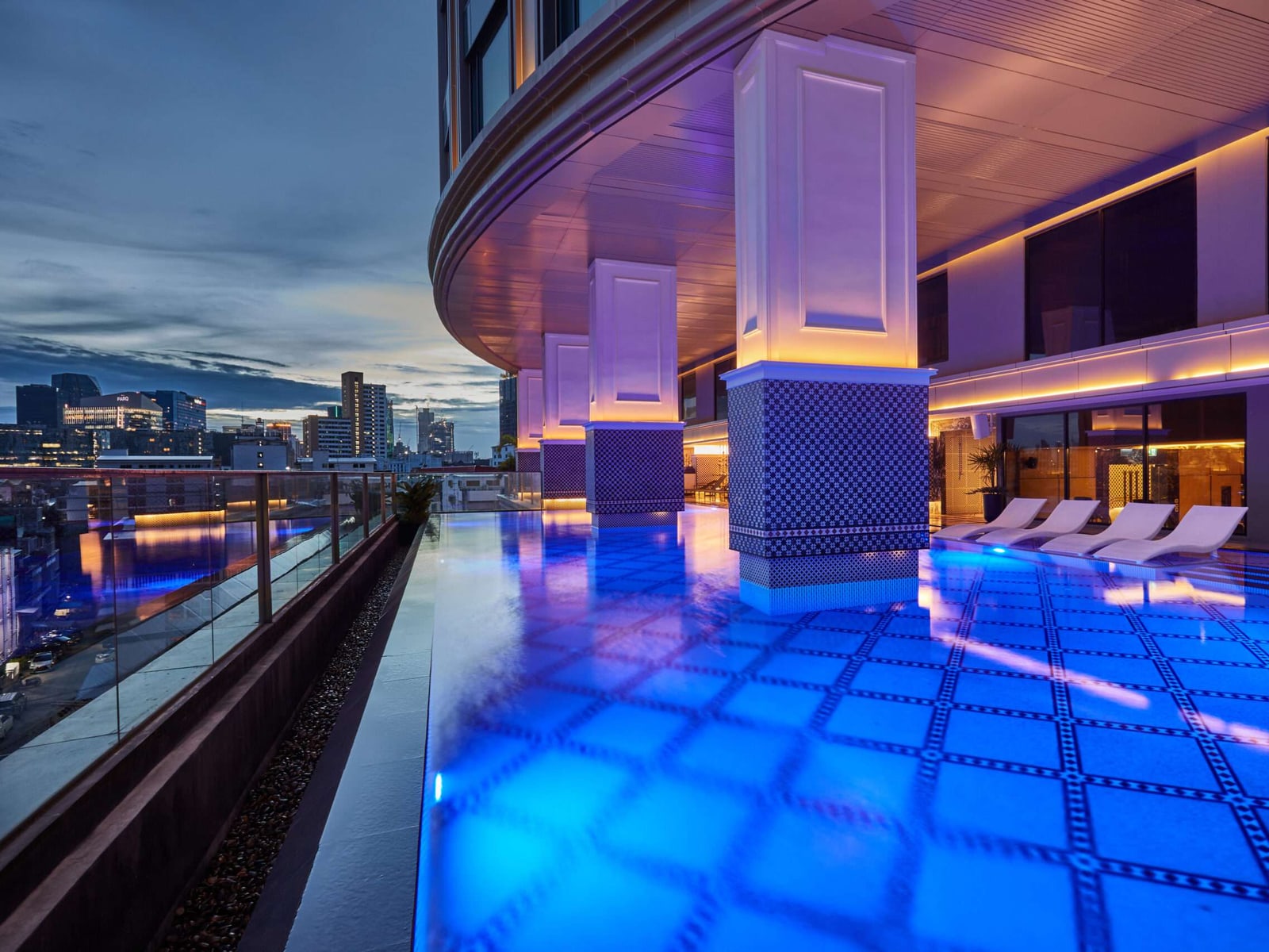 Valia Hotel Bangkok Sukhumvit — image 3